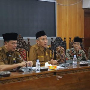 Mewakili Bupati Sekda Pimpin Rapat Persiapan Pengukuhan LAM Kabupaten Tanjabbar Periode 2023-2028 