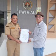 PWI Riau Terima Surat Dukungan Resmi untuk HPN 2025 Oleh Pemprov