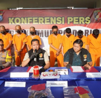 Misteri Tewasnya Tahanan Polsek Bukit Raya Terkuak, Polda Riau Tetapkan 5 Tersangka