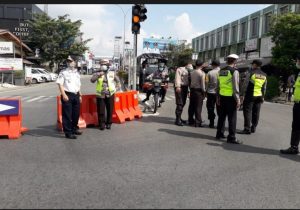 Ruas Jalan Utama di Pontianak Ditutup untuk Cegah Keramaian