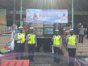 Sosialisasi Operasi Zebra Maung 2021, Satlantas Polres Pandeglang Pasang Spanduk Imbauan