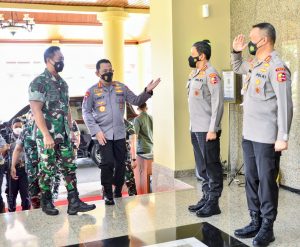 Bertemu Panglima, Kapolri Pastikan Sinergitas dan Soliditas TNI-Polri Ditingkatkan