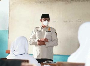 Momen HGN, Guru Honor Banten Ucapkan Terima Kasih Ke Wahidin Halim: Gaji Kami Besar
