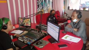 Bidpropam Polda Banten Talkshow di Radio Paranti FM Pandeglang