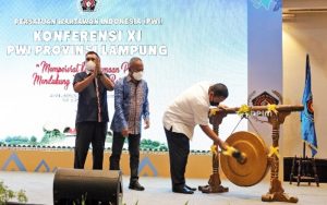 Arinal Djunaidi Buka Konferprov XI PWI Provinsi Lampung