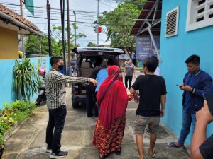 Temu Mayat Dalam Kamar Kos, Polsek Serang Evakuasi Korban