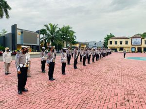 Dirlantas Polda Banten Apresiasi Kinerja Personel Pengamanan Gereja dan Liburan Natal