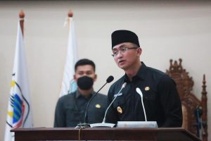 Disahkan, Perda Pesantren Disebut Wagub Banten Momentum Pesantren Lebih Berdaya