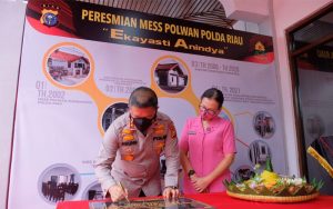 Kapolda Resmikan Penggunaan Mess Polwan Ekayasi Anindya Polda Riau