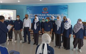 Ketua PWI Jawa Barat Lantik Pengurus PWI Peduli Jawa Barat