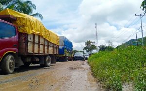 Jalan Rusak Parah, Bupati Kayong Utara Diminta Dewan Gunakan Diskresi