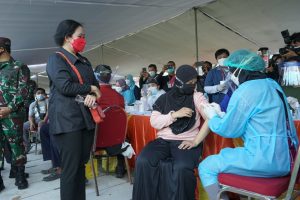 Dukung Program Vaksin Dosis Ketiga, Ketua DPR RI: Berikan Gratis Bagi Masyarakat Kurang Mampu