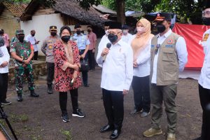 Wapres RI Ma’ruf Amin Kunjungi Korban Gempa di Pandeglang