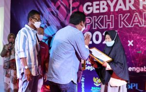 Bupati Ciamis Harapkan KPM Mandiri dan Berani untuk Graduasi