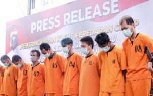 Ini Kronologis Penangkapan 11 Orang Tersangka Penyeludupan 80 Kg Sabu yang Diungkap Polda Riau