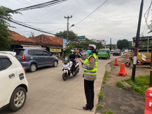 Ciptakan Kamseltibcar Lantas, Ditlantas Polda Banten Gelar Personel Pengaturan Lalin Pagi