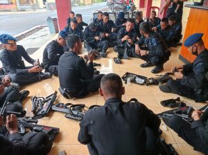 Asah Kemampuan, Personel Satbrimob Polda Banten Latihan Bongkar Pasang Senjata