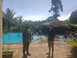 Liburan Hari Raya Nyepi, Personel Bhabinkamtibmas Polsek Cimanggu Antisipasi Lonjakan Pengunjung Wisatawan