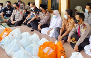 Inilah Kebahagiaan Anak – Anak Yayasan Al-Bantani Saat Dikunjungi Ditpamobvit Polda Banten