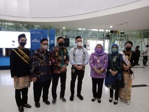 Bertolak ke IKN, Wagub Banten Bawa Tanah Surosowan dan Wiwitan Baduy Serta Air Tirtayasa