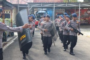 Personel Satbrimob Polda Banten Asah Kemampuan Latihan PHH dan Datasemen 45