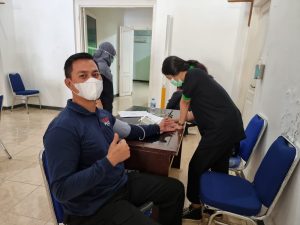 Biddokkes Polda Banten Laksanakan Pemeriksaan Kesehatan Berkala Kepada Personel Polresta Serang Kota
