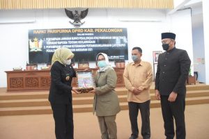 DPRD Kaji Penyampaian LKPJ Tahun 2021 Bupati Kabupaten Pekalongan