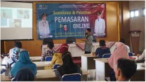 Pemkot Gelar Pelatihan Pemasaran Online Melalui Klinik Cyber UMKM