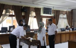 Bukittinggi Hebat Catat Sejarah, Wako Amanahkan Sekwan DPRD Perempuan