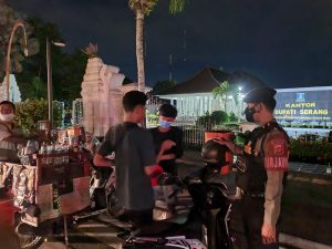Antisipasi Kejahatan Jalanan, Ditsamapta Polda Banten Bersama Dirreskrimum Gelar Patroli Gabungan