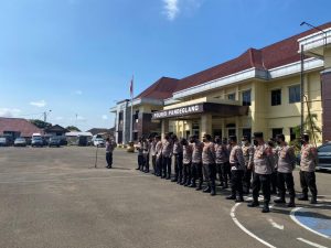 Polres Pandeglang Turunkan Ratusan Personil Amankan Aksi Unras BEM SI