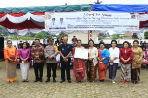 Hari Kartini di Peringati dengan Kearifan Lokal