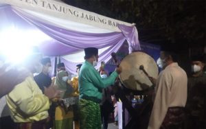 Wabup Hairan Dampingi Wagub Jambi Lepas Festival Arakan Sahur 1443 H