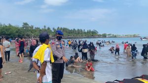 Personel Ditpolairud Polda Banten Tinjau Langsung Lokasi Wisata Anyer