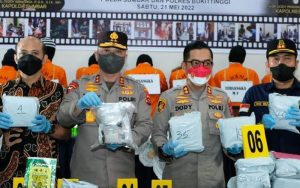Kapolda Apresiasi Polres Bukittinggi Berhasil Mengungkap Tersangka Kasus Narkotika