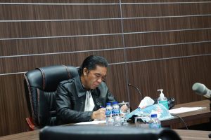 Covid-19 Terkendali, Pj Gubernur Banten Al Muktabar Imbau Masyarakat Tetap Waspada