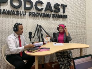 Jelang Pemilu 2024, Polda Banten Bersama Bawaslu Gelar Podcast