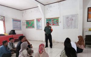 Pelda Fauzan Koramil 01/PBU Kodim 0312/Padang, Berikan Arahan Untuk Mahasiswa KKN