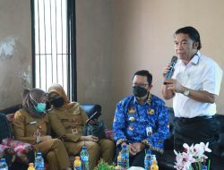 Terjun ke Desa, Pj Gubernur Banten Pastikan Program Penanganan Stunting Berjalan Baik