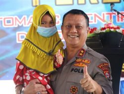 Selain Resmikan Renovasi Rumah Dinas dan Markas Unit Patroli Sumur, Kapolda Banten Berikan Santunan Anak Yatim