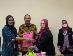 IPEMI PD Kota Padang Buka Seminar Berbasis Muslimah, Ketua DPRD Dharmasraya Sebagai Pembicara
