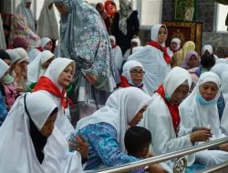 148 Jamaah Asal Kabupaten Dharmasraya Sampai Dibandara Internasional Minangkabau Padang