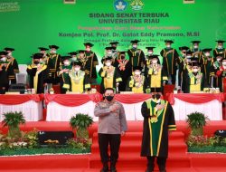 Wakapolri Dikukuhkan Sebagai Guru Besar Ilmu Hukum
