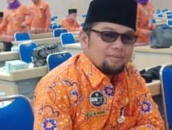 Dalam Rangka HUT RI ke-77, Dinas Lingkungan Hidup Lakukan Aksi Bersih-bersih