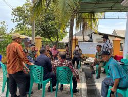 Tingkatkan Sinergitas Babinsa Bersama Babinkamtibmas Komsos Dengan Perangkat Kelurahan