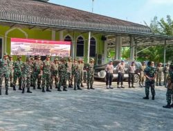 Jelang HUT TNI, Kodim Way Kanan Bersihkan Tempat Ibadah dan Saluran Irigasi