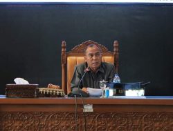 Ketua DPRD Kabupaten Dharmasraya Gelar Rapat Paripurna Bahas RKT 2022