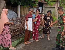 Wujud Kedekatan Babinsa Dengan Warga di Daerah Binaan