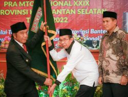 Pj Gubernur Al Muktabar Lepas Kafilah Provinsi Banten pada MTQ XXIX di Kalimantan Selatan 2022