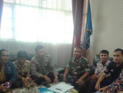 Babinsa dan Bhabinkamtibmas Bersinergi Mediasi Masalah Tawuran Pelajar SMP di Kota Padang